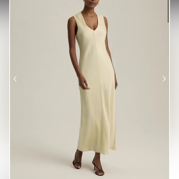 Favorite Daughter Dresses & Skirts - Favorite Daughter Pale Lemon V-Neck Sleeveless Maxi Dress